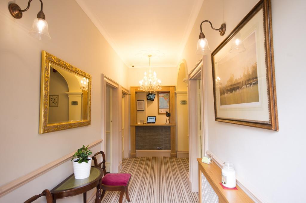 Wakefield Limes Lodge מראה חיצוני תמונה